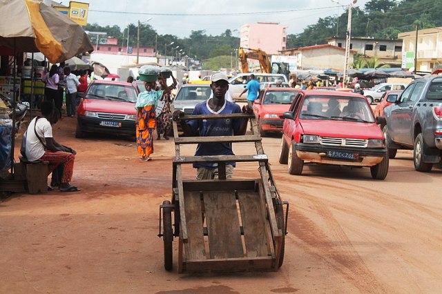 Abidjan : commerce ambulant, mendicit et Wottro interdits sur toute l'tendue du district